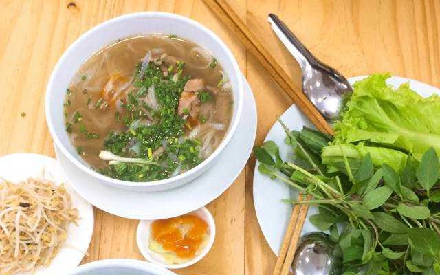 Quán Ăn Nam Ngân - Phở & Miến