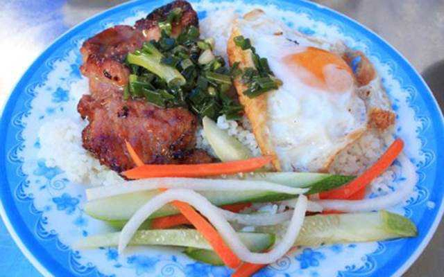 Quán Ăn Nam Nhiên - Quán Cơm Bình Dân