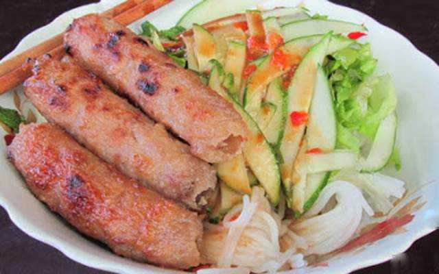 Quán Ăn Nem Nướng Bình Dân