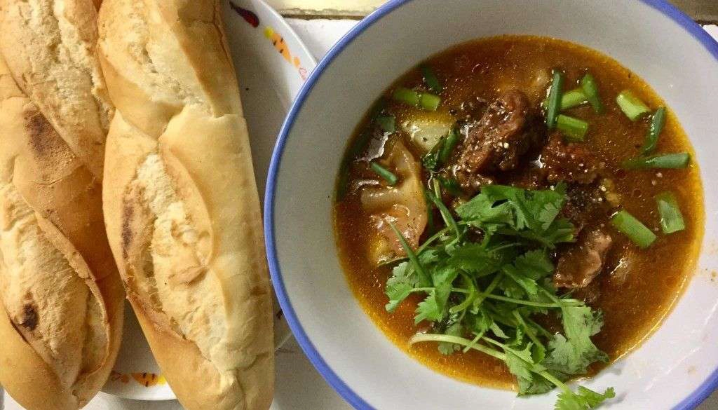 Quán Ăn Ngọc Diệp - Bánh Mì Sốt Vang & Tào Phớ