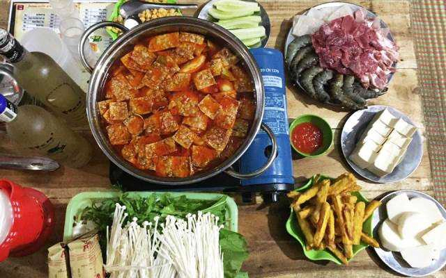 Quán Ăn Nhất Phong Quán - Lẩu & Nướng