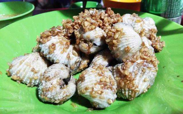Quán Ăn Ốc Ba Lắc