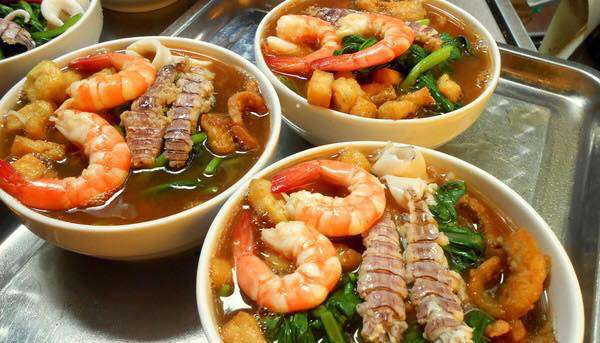 Quán Ăn Ốc Bác Tôm - Bún Hải Sản