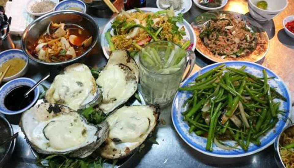 Quán Ăn Ốc Biển - Đinh Tiên Hoàng