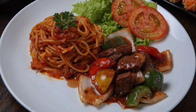 Quán Ăn Ong Nâu Spaghetti - Tân Quý