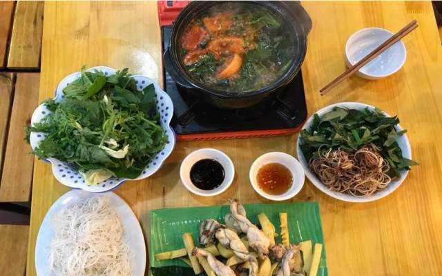 Quán Ăn Ớt Đỏ - Lẩu & Nướng