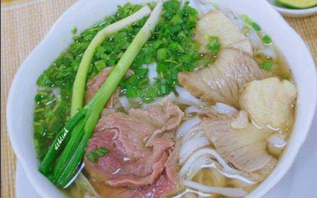 Quán Ăn Phở Bắc Hải - Phở Gia Truyền Hà Nội