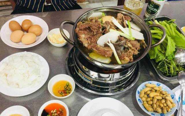 Quán Ăn Phở Bò Bốn Mùa Hà Nội