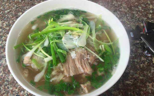 Quán Ăn Phở Cồ, Tái, Chín Nạm Gầu