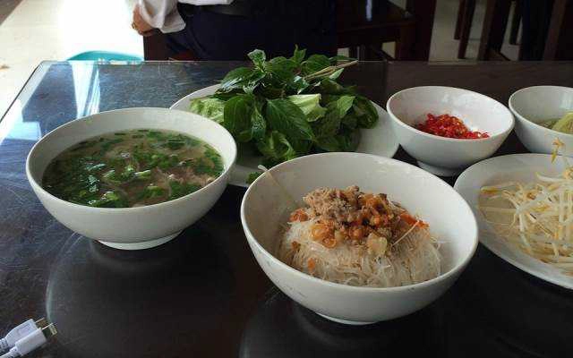 Quán Ăn Phở Hồng - Phở Khô Gia Lai