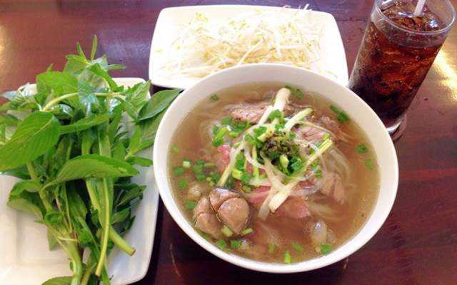 Quán Ăn Phở Hùng Hồng