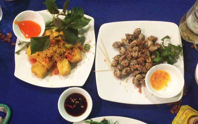 Quán Ăn Phố Ốc Hội An