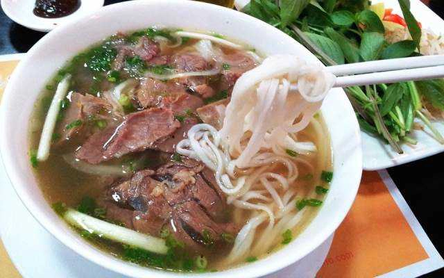 Quán Ăn Phở Quốc Trường - Quốc Lộ 14