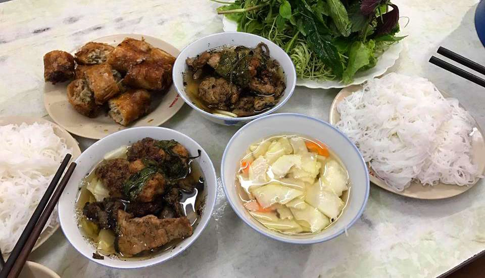 Quán Ăn Phương Luân - Bún Chả Hà Nội