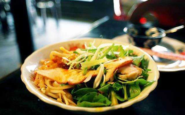 Quán Ăn Phương - Restaurant