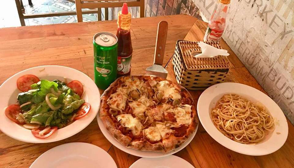 Quán Ăn Pizza Ping - Lạc Long Quân
