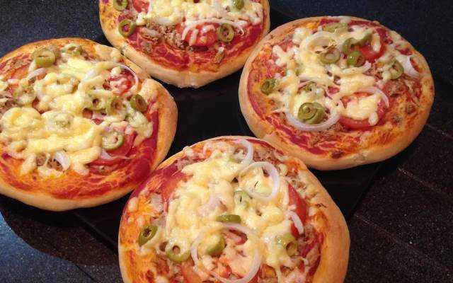 Quán Ăn Pizza Quỳnh
