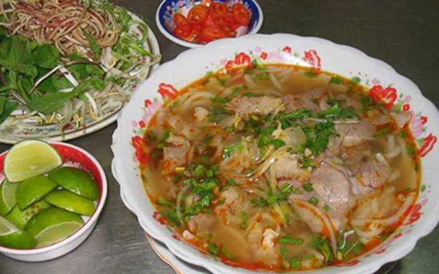 Quán Ăn Quán 130 - Bún, Phở