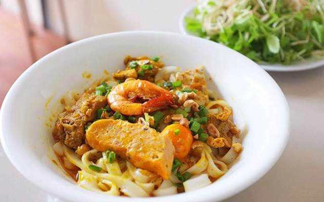 Quán Ăn Quán 22 - Bún & Mì Quảng