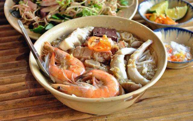 Quán Ăn Quán Cây Sứ - Bún Bình Dân