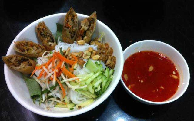 Quán Ăn Quán Chay Cát Tường - Pizza, Mì Ý & Lẩu - Duy Tân