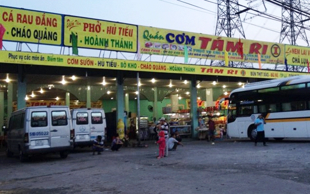 Quán Ăn Quán Cơm Tám Ri - Quốc Lộ 80