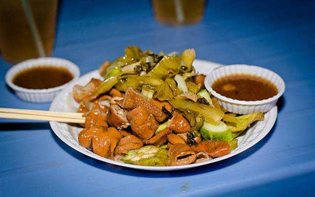 Quán Ăn Quán Lòng Lợn Nướng Bình Dân
