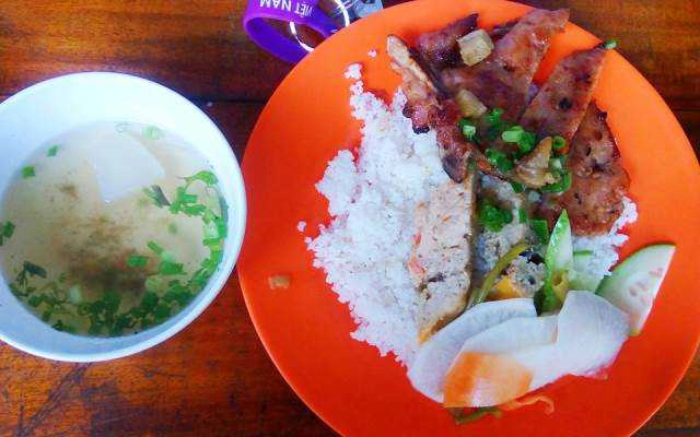 Quán Ăn Quán Mỹ Hân - Cơm Tấm & Bún Nem
