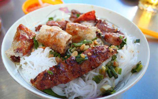 Quán Ăn Quán Nem Lụi Bún Thịt Nướng Thu