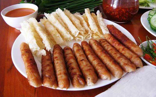 Quán Ăn Quán Nem Nướng Ngã Ba Đuôi Cá