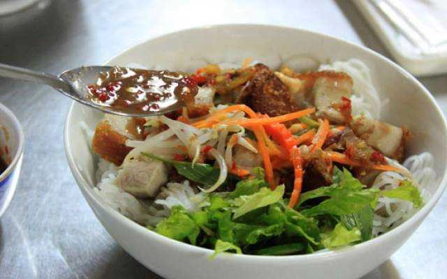 Quán Ăn Quán Tam Thắng - Mì Quảng & Bánh Đập
