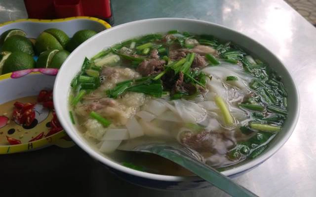 Quán Ăn Quang Vinh - Cơm Phở Bình Dân