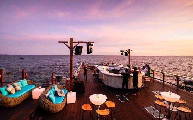 Quán Ăn Rock Sunset Island Bar