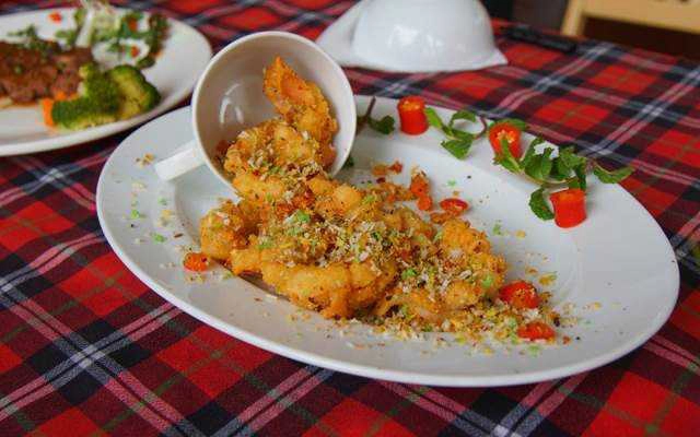 Quán Ăn Rồng Vàng Quán - Lẩu & Nướng