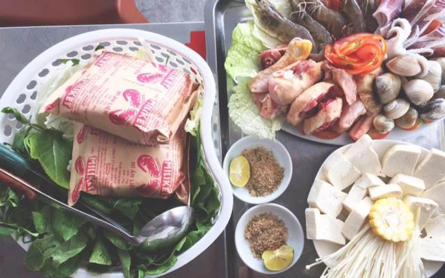 Quán Ăn Sân Bia Song Long - Lẩu, Nướng & Bánh Mì Chảo