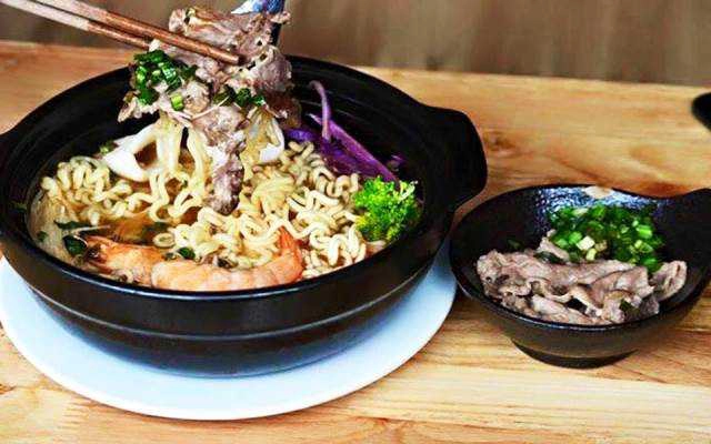 Quán Ăn Sasin - Mì Cay 7 Cấp Độ Hàn Quốc - Hòa Bình