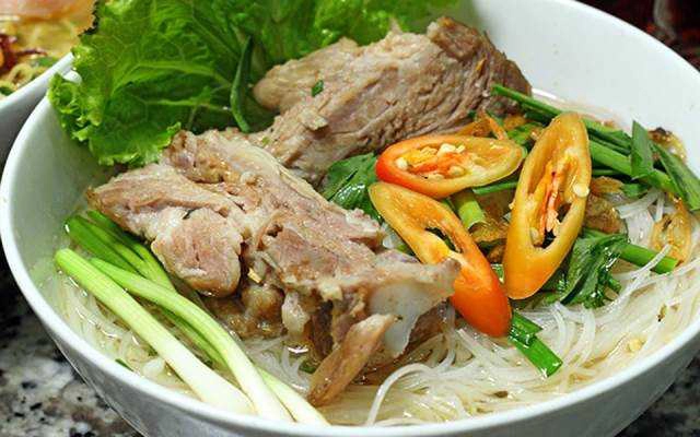 Quán Ăn Sáu Công - Hủ Tiếu Sườn