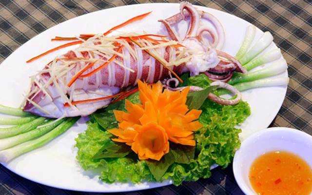 Quán Ăn Gia Đình Sùng Phến
