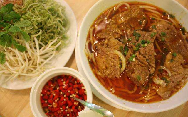 Quán Ăn Sương Quán - Bún Bò