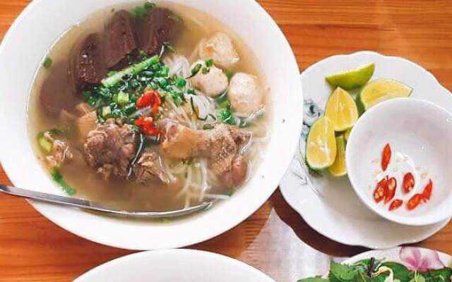 Quán Ăn Tâm Chiến - Bún Lào & Phở Các Loại