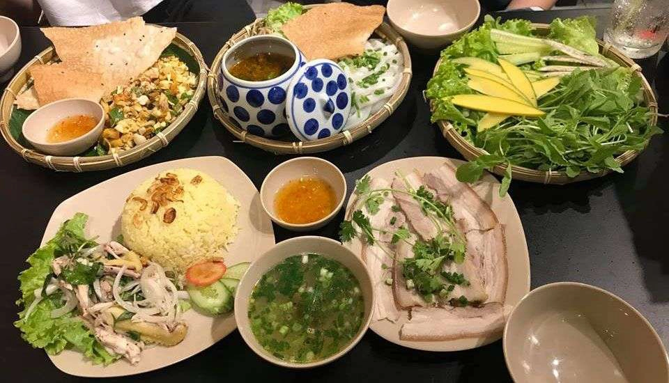 Quán Ăn Quán TAMI - Ẩm Thực Miền Trung