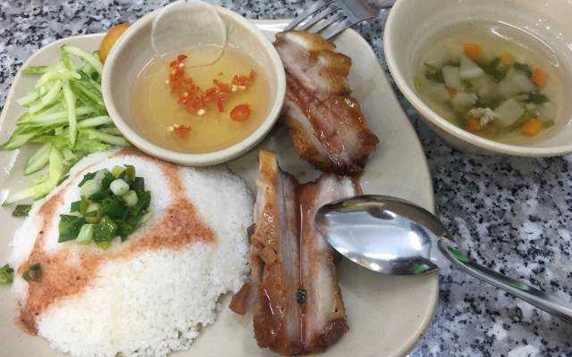 Quán Ăn Tấn Lộc - Cơm Tấm Sườn, Bì & Chả