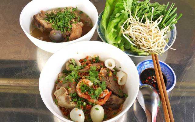 Quán Ăn Tấn Vũ - Hủ Tiếu Nam Vang