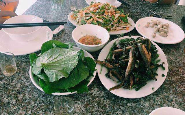 Quán Ăn Thanh Chuyên - Bia Hơi & Cơm Bình Dân