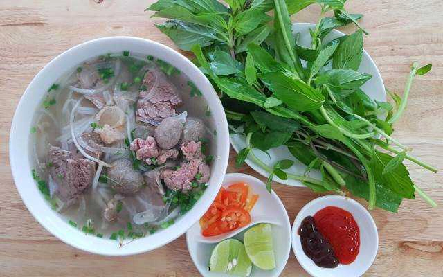 Quán Ăn Thành Long - Phở Bò