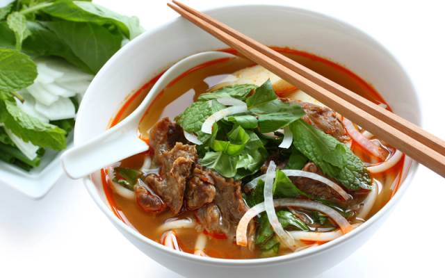 Quán Ăn Thành Nguyên Quán - Bún Bò, Phở Sốt Vang