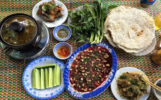 Quán Ăn Thịt Thỏ & Vịt Trời