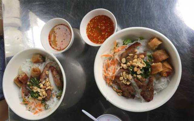Quán Ăn Thu - Bún Thịt Nướng & Cơm