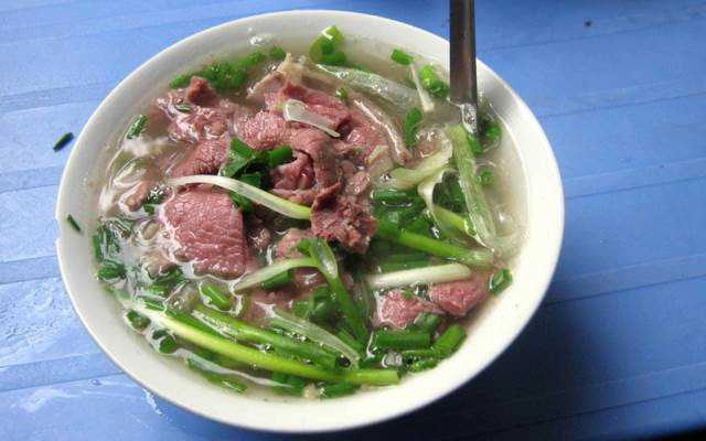 Quán Ăn Thủy - Phở & Mì Quảng