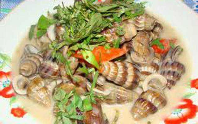 Quán Ăn Thuyền Xưa - Hải Sản